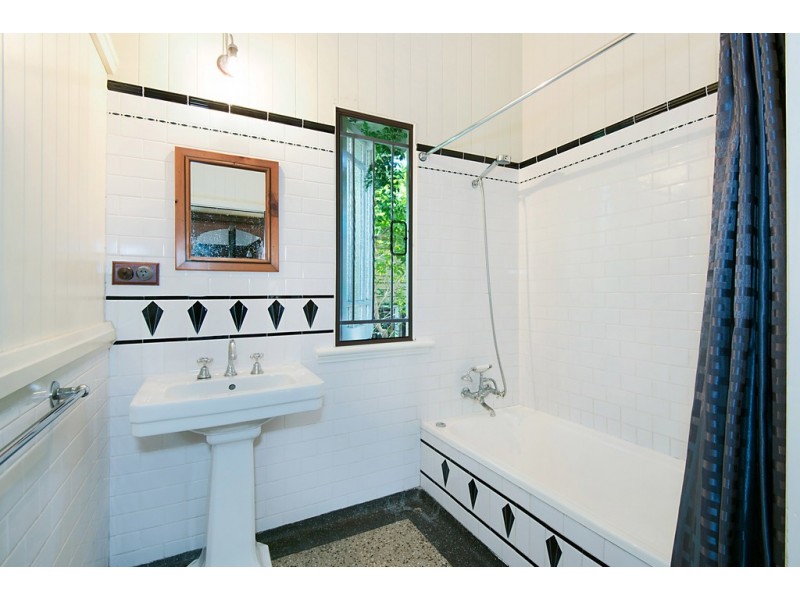 59 Waterworks Road, Red Hill QLD 4059