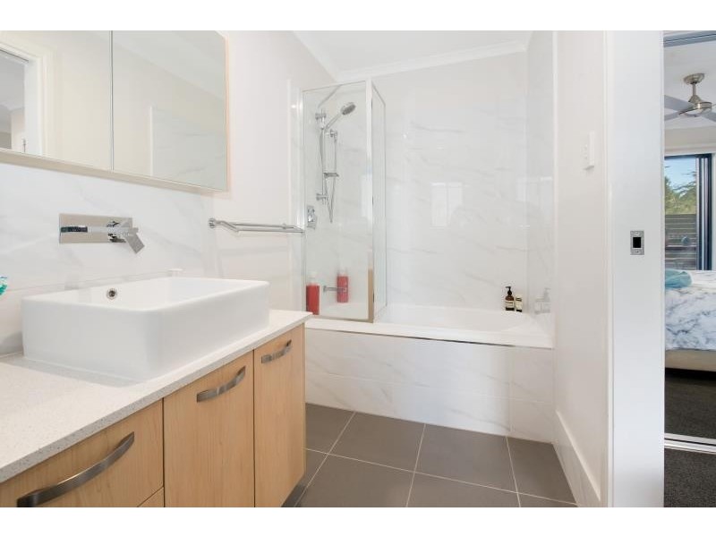 4/3 Norwood Street, Toowong QLD 4066