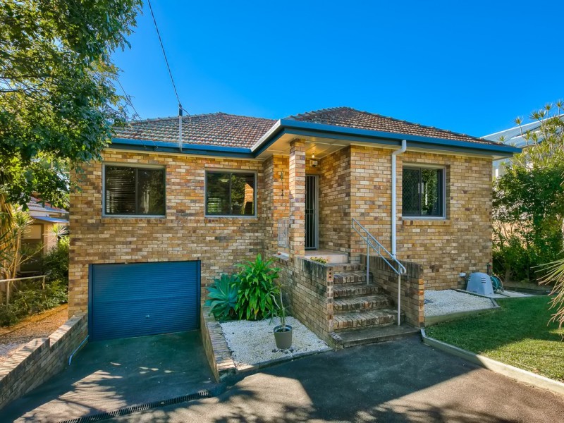57 Lewin Street, Bardon QLD 4065