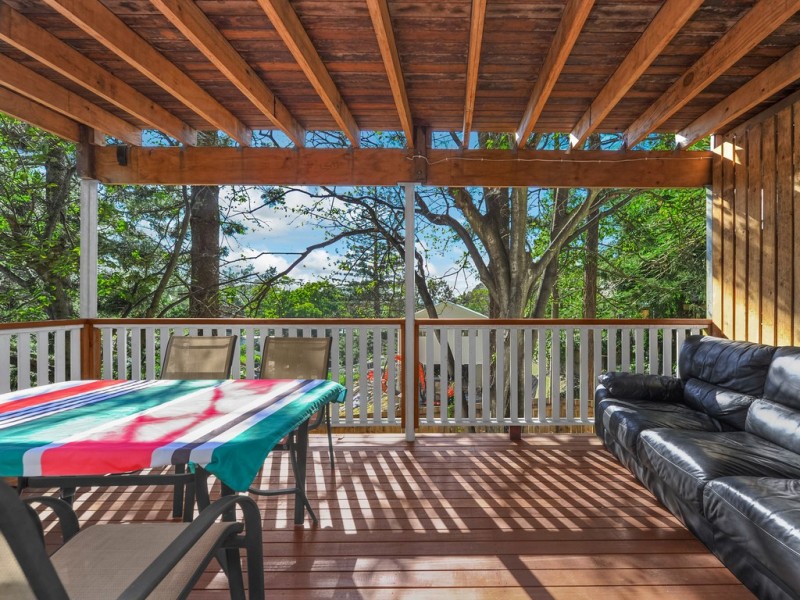 37 Macgregor Terrace, Bardon QLD 4065