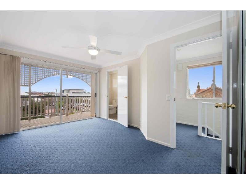 1/137 St Pauls Terrace, Spring Hill QLD 4000