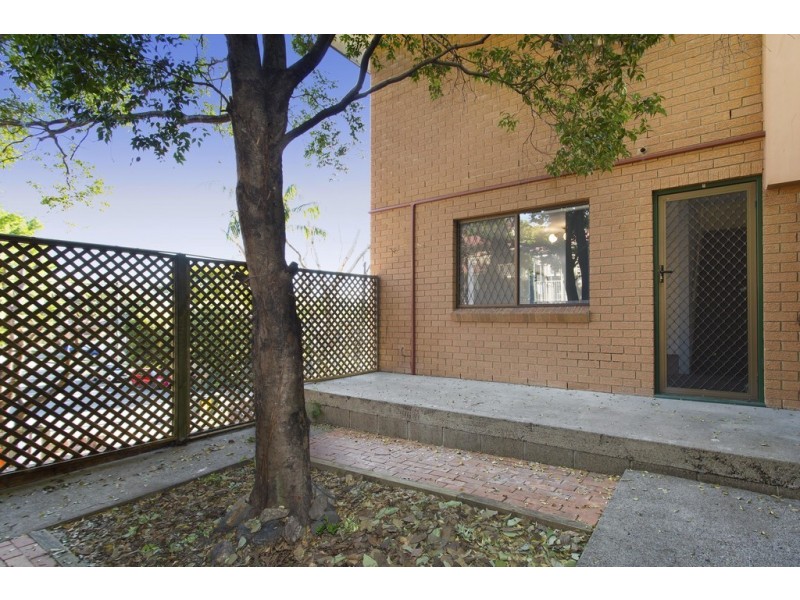 1/4 Lemnos Street, Red Hill QLD 4059