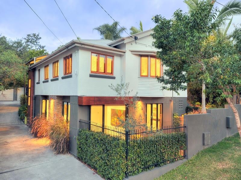 62 Haining Street Bardon Qld 4065 62 Haining Street Bardon Qld 4065