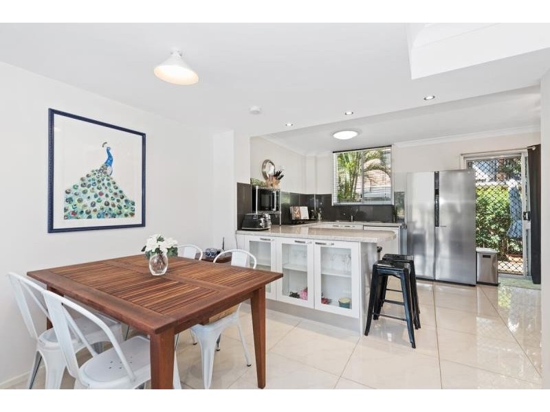 2/24 Fortitude Street, Auchenflower QLD 4066