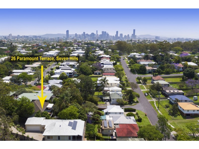 26 Paramount Terrace, Seven Hills QLD 4170
