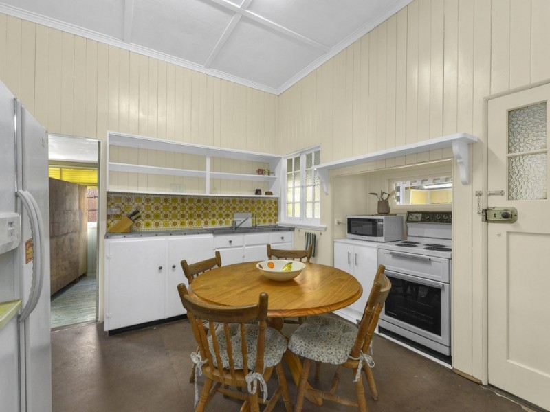 35 Runic Street, Bardon QLD 4065