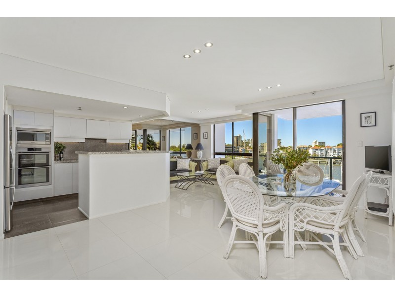 15/42 Ferry Street, Kangaroo Point QLD 4169