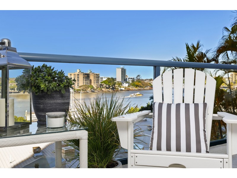 15/42 Ferry Street, Kangaroo Point QLD 4169