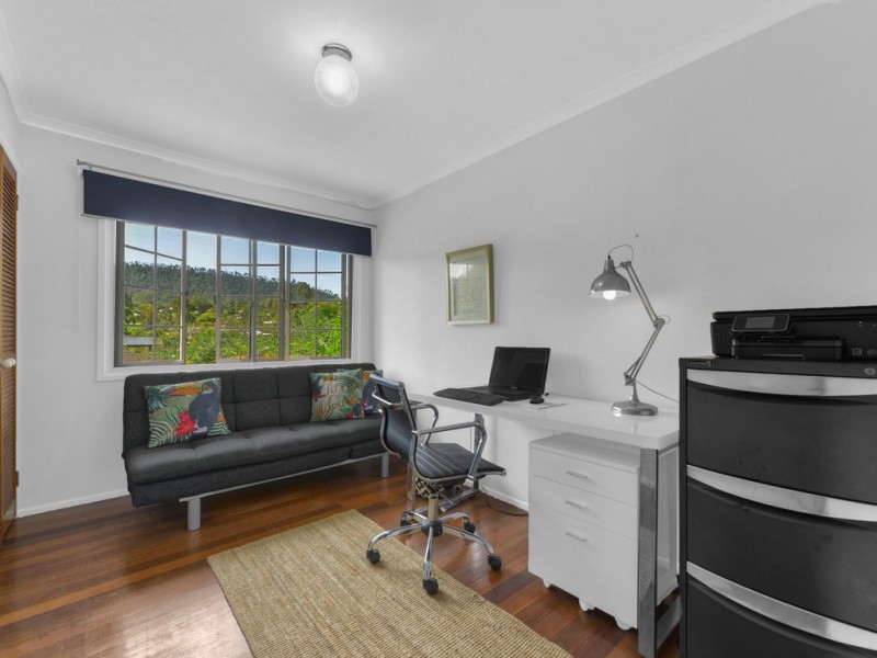 34 Kaloma Road, The Gap QLD 4061