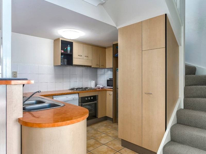 4/186 Butterfield Street, Herston QLD 4006