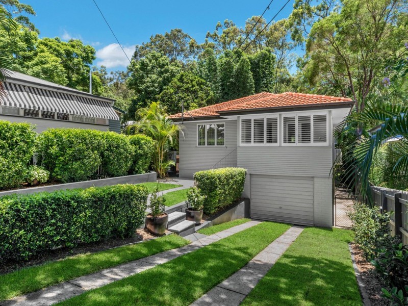 52 Chiswick Road, Bardon QLD 4065