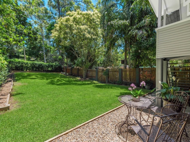 52 Chiswick Road, Bardon QLD 4065