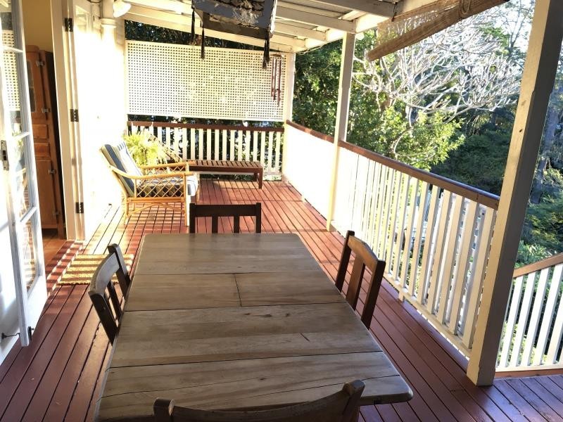 16 Garling Street, Red Hill QLD 4059