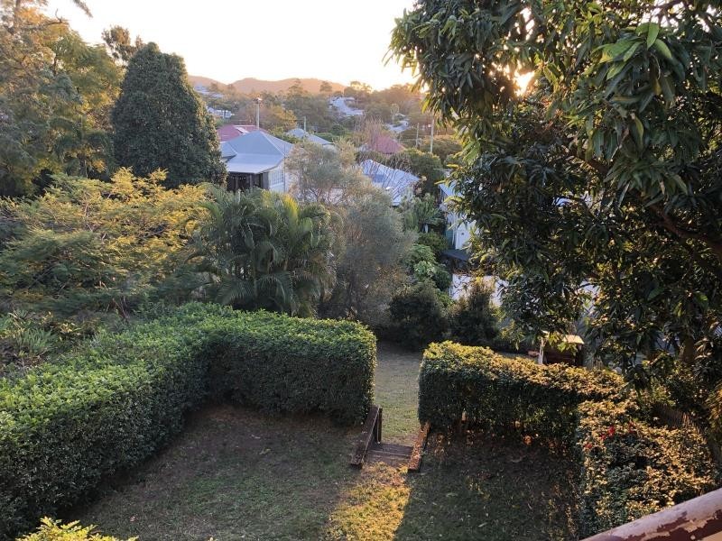 16 Garling Street, Red Hill QLD 4059