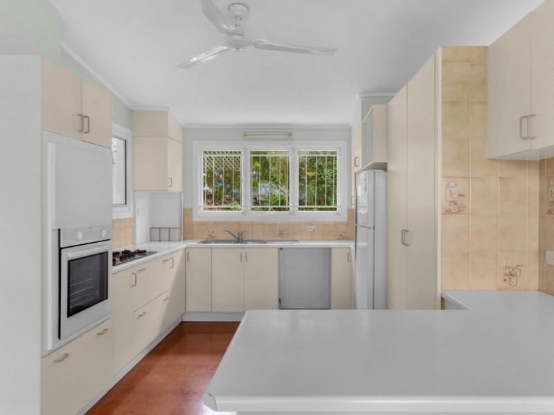 43 Hawken Drive, St Lucia QLD 4067