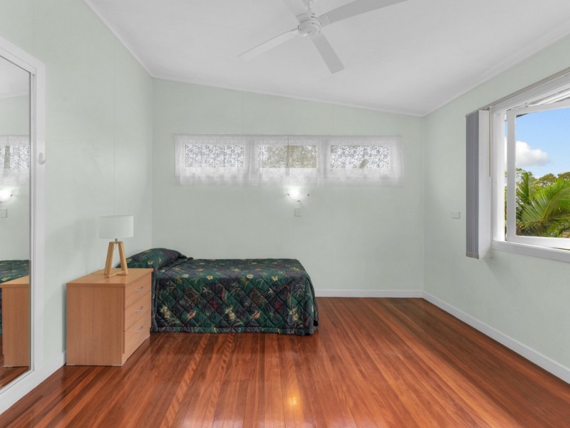 43 Hawken Drive, St Lucia QLD 4067