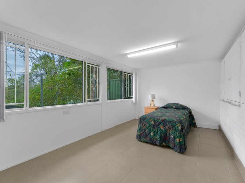 43 Hawken Drive, St Lucia QLD 4067