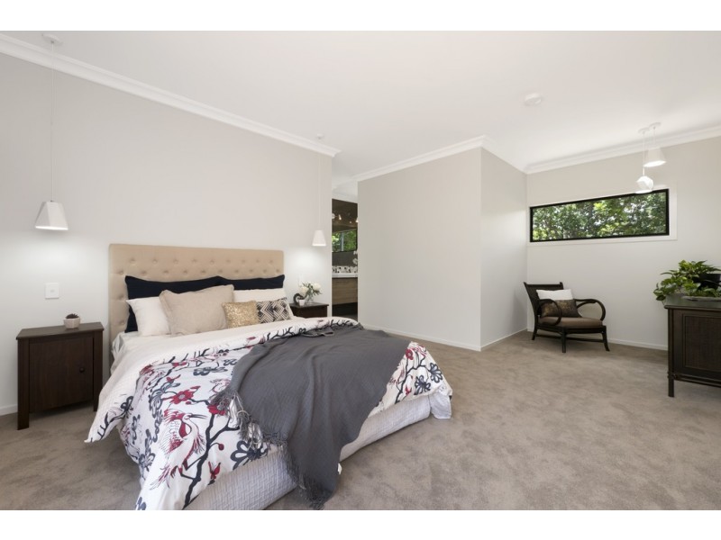 3 Ferguson Street, Mount Lofty QLD 4350