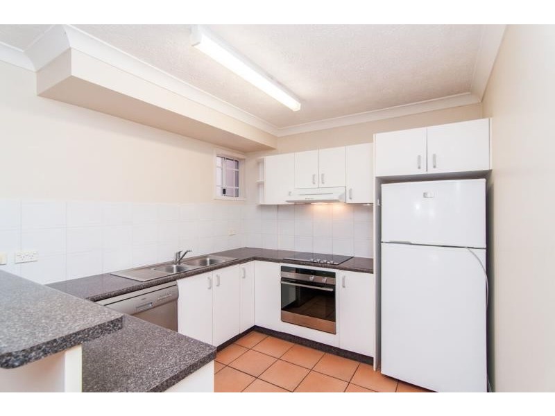 2/36 Gordon St, Milton QLD 4064