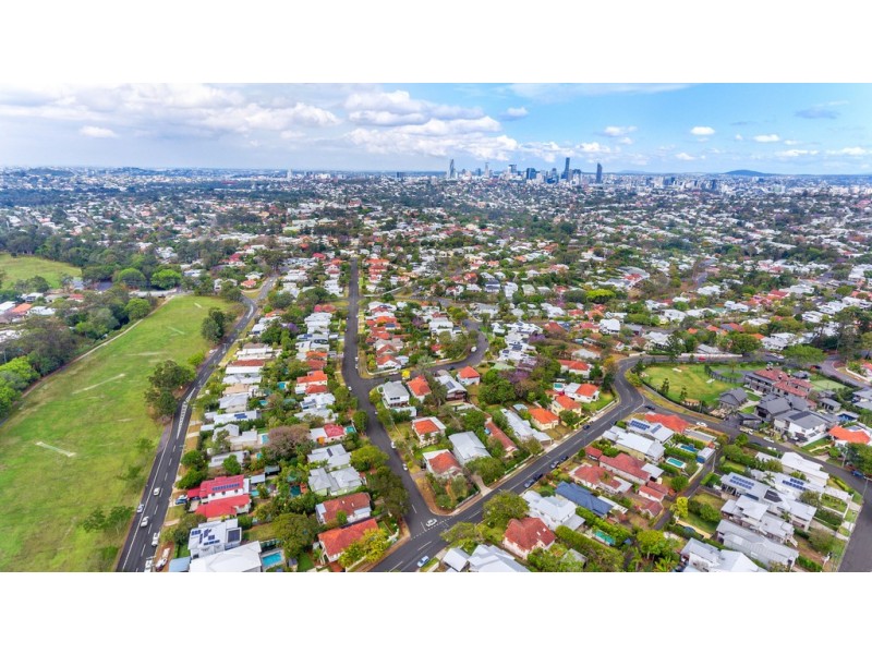 71 Glenlyon Drive, Ashgrove QLD 4060