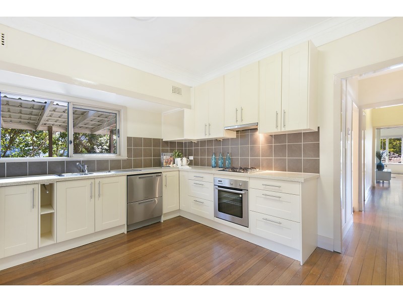 3 Hebe Street, Bardon QLD 4065