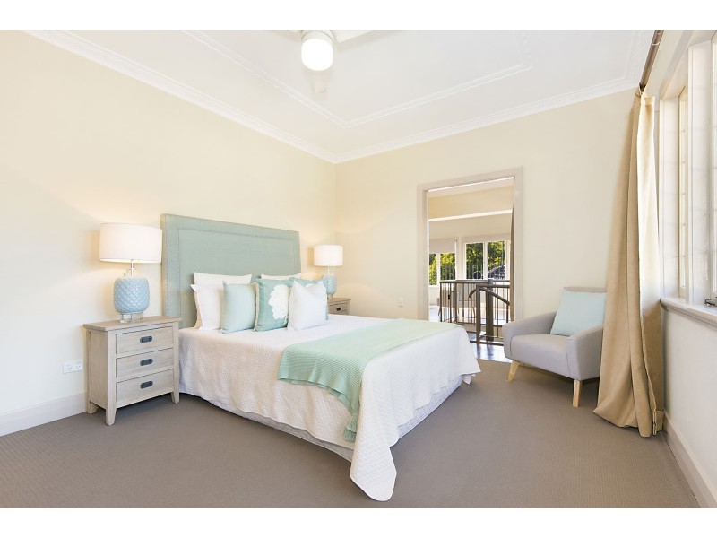 3 Hebe Street, Bardon QLD 4065