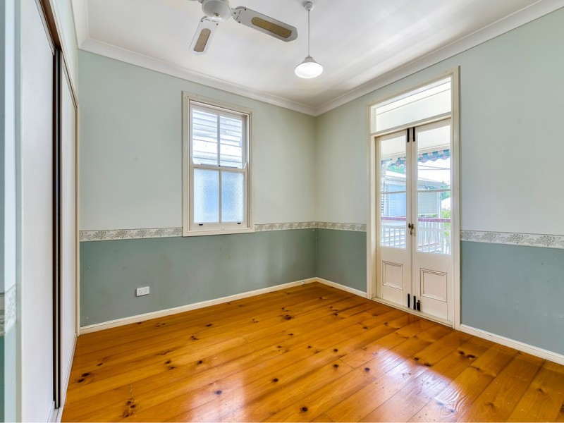 22 Kent Street, Red Hill QLD 4059