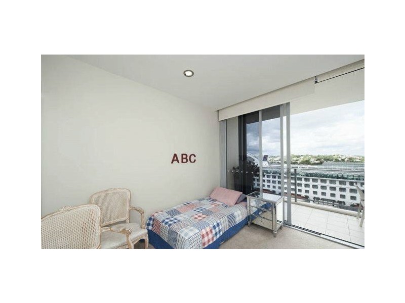 4039/35 Harbour Road, Hamilton QLD 4007