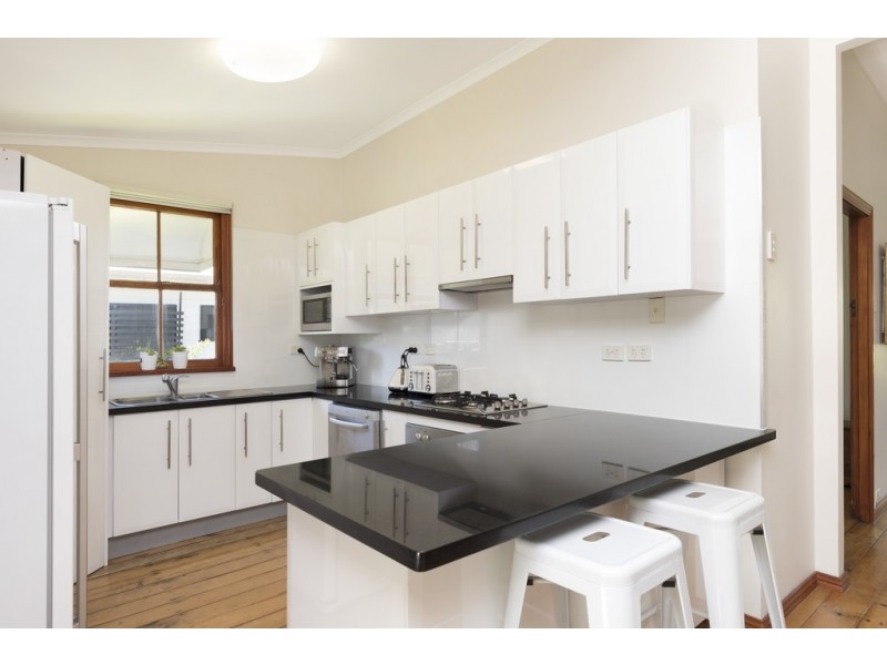 52 Accession Street, Bardon QLD 4065