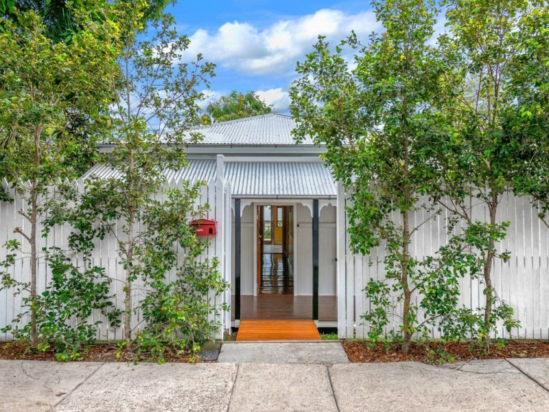 25 Zig Zag Street, Red Hill QLD 4059