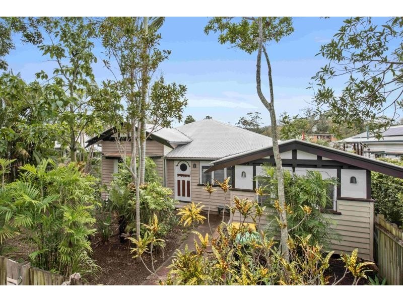 120 Boundary Road, Bardon QLD 4065