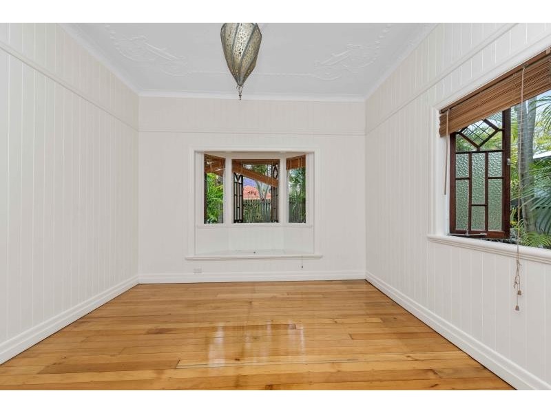 120 Boundary Road, Bardon QLD 4065