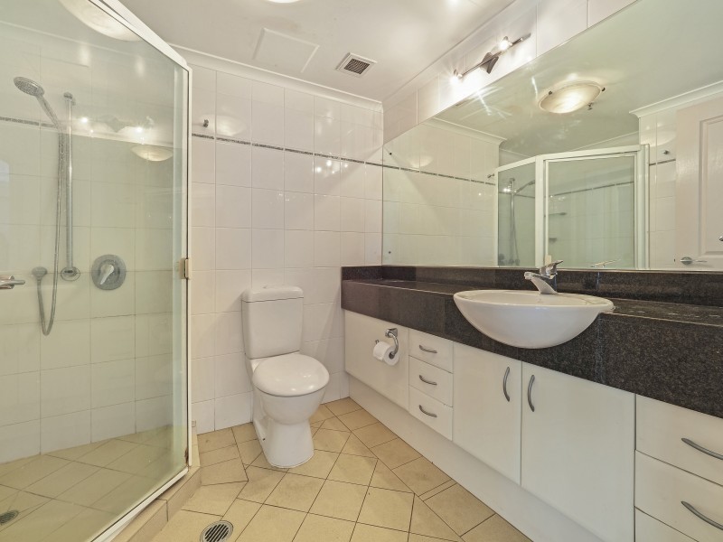 73/35 Howard Street, Brisbane City QLD 4000