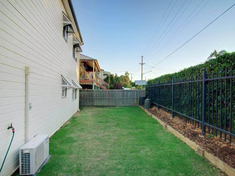 3 Rawson Street, Wooloowin QLD 4030