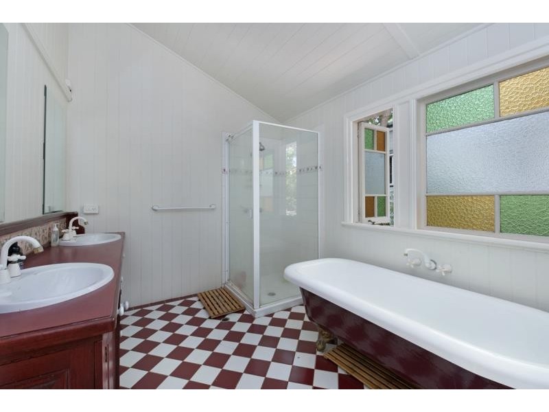 103 Alexandra Street, Bardon QLD 4065