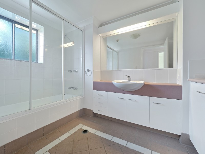 314/35 Ferry Street, Kangaroo Point QLD 4169