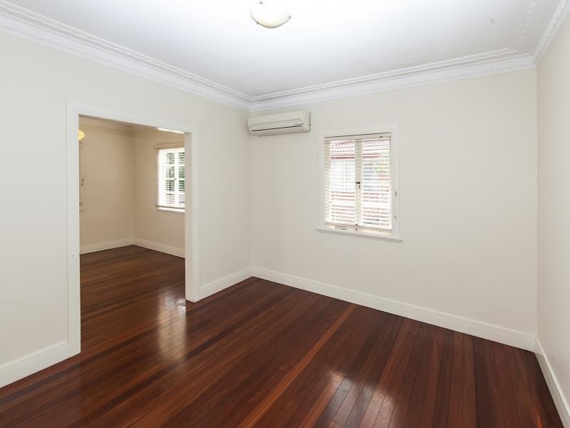 53 Beatrice Street, Bardon QLD 4065