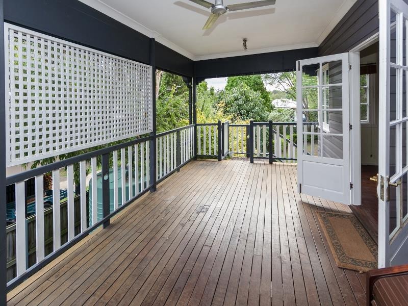 72 Mar Street, Holland Park QLD 4121