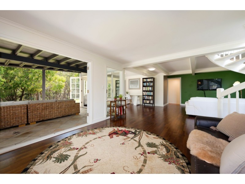 75 Davies Road, Ashgrove QLD 4060