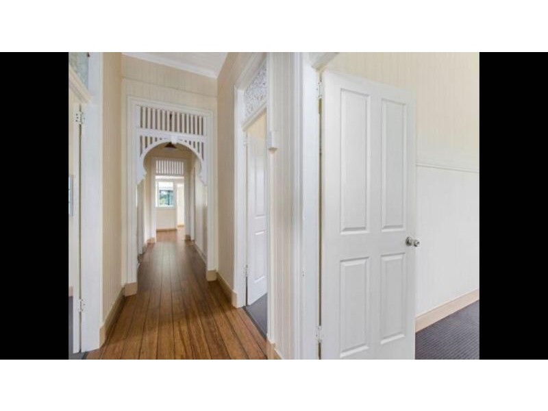 23 Enoggera Road, Newmarket QLD 4051