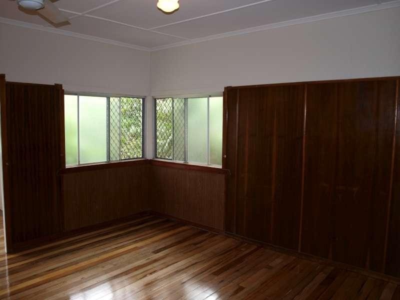 12 O’Farrell Avenue, Northgate QLD 4013