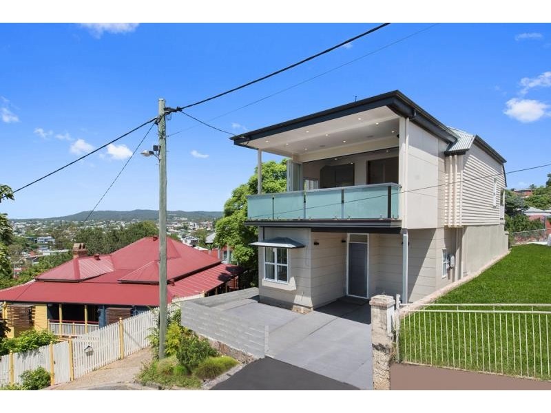 13 Clyde Street, Petrie Terrace QLD 4000