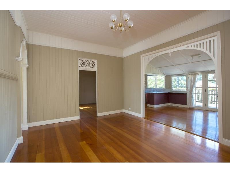 15 Kenwyn Road, Red Hill QLD 4059