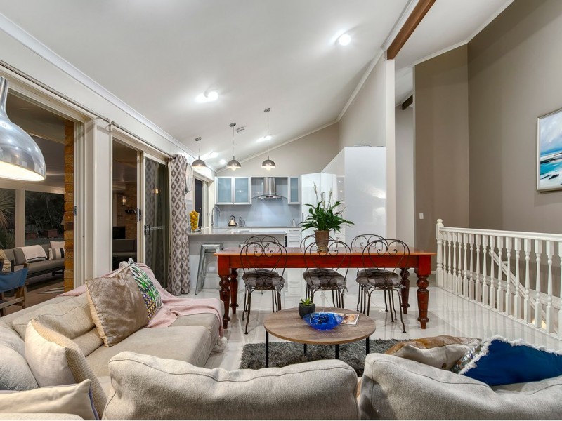 54 Tilquin Street, The Gap QLD 4061