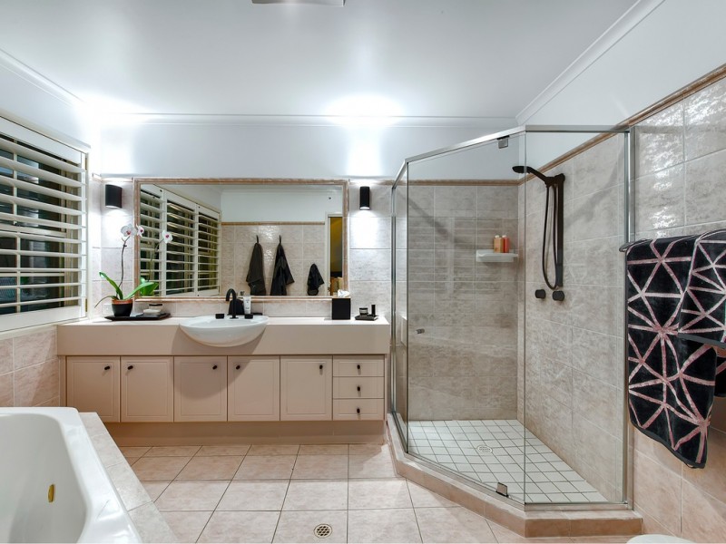 54 Tilquin Street, The Gap QLD 4061