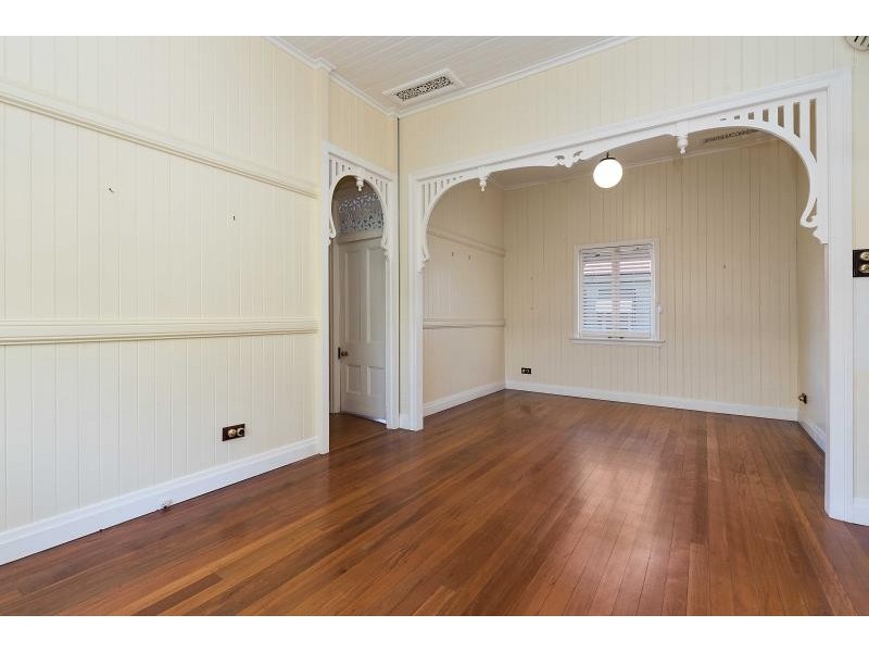 16 Drynan Street, Paddington QLD 4064