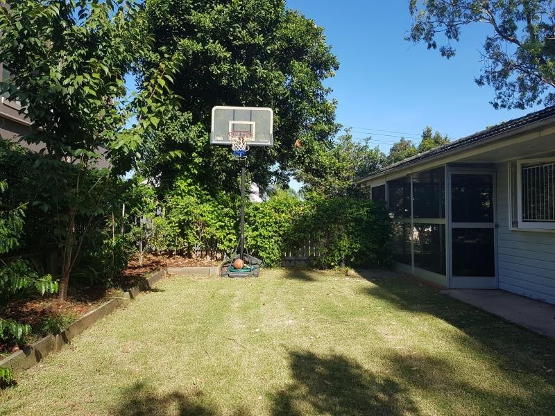 3 Bougainvillea Avenue, Indooroopilly QLD 4068