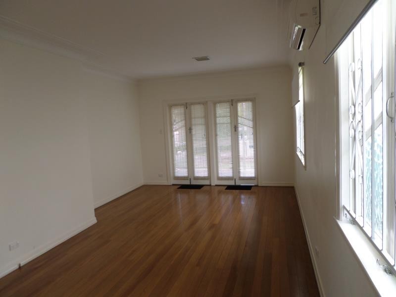 86 Coopers Camp Road, Bardon QLD 4065