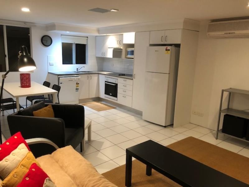 Unit 2B @ 2/24 Plunkett Street, Paddington QLD 4064