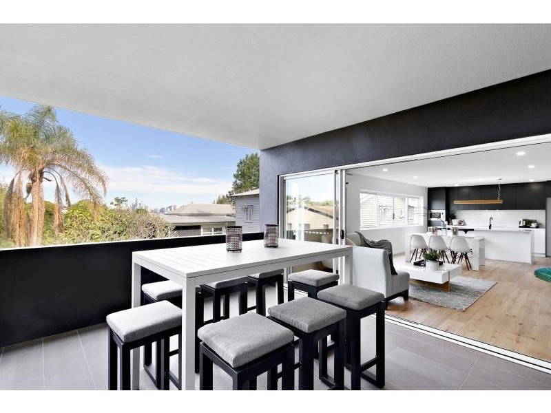 2/23 Christian Street, Clayfield QLD 4011